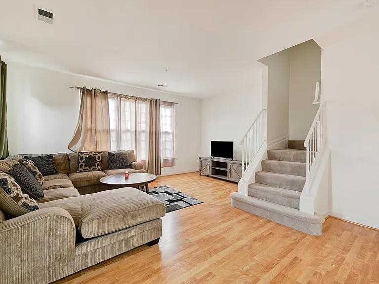 8603 Willow Leaf Ct — Photo 5