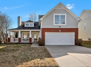 2069 Stanford Village Dr, Antioch, TN 37013
