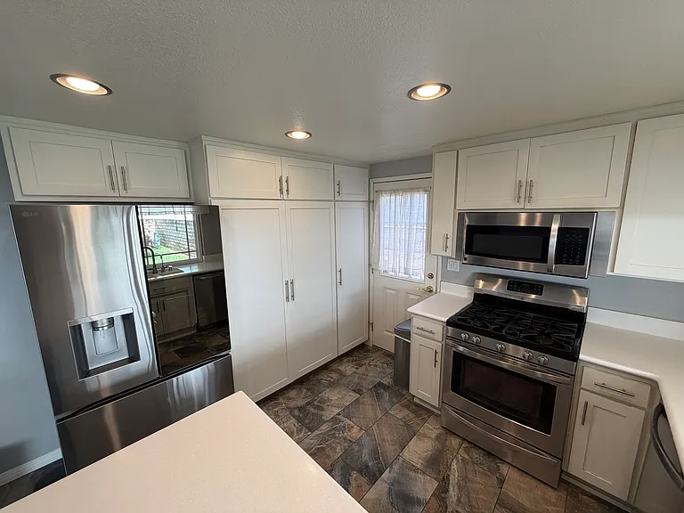 12461 Vivienda Ave — Photo 4
