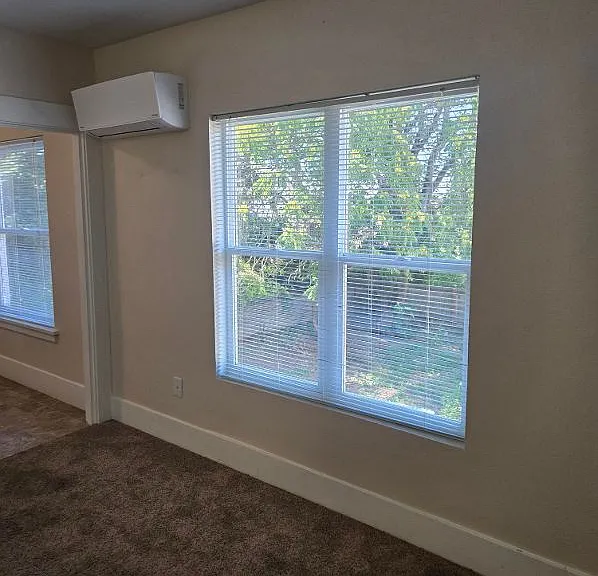 3211 SE 11th Ave #5 — Photo 4