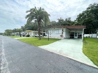 4644 Flamingo Dr, Zephyrhills, FL 33541