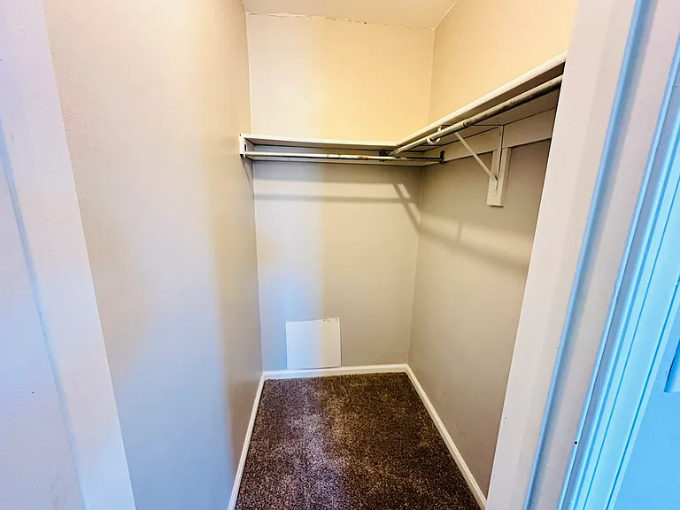 228 Windbrooke Ln — Photo 24