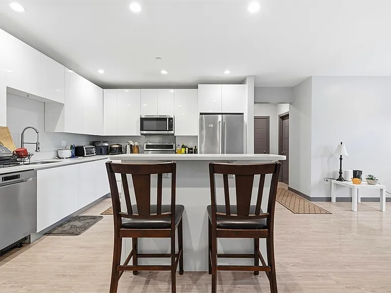 145 Newbury Ave #2 — Photo 4