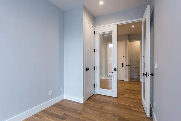 Rented by Nooklyn NYC LLC | media 30