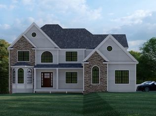 12 Field Cir, Wrentham, MA 02093