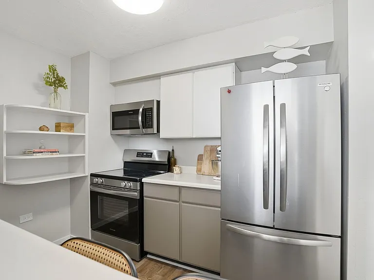 1020 15th St #35N — Photo 16