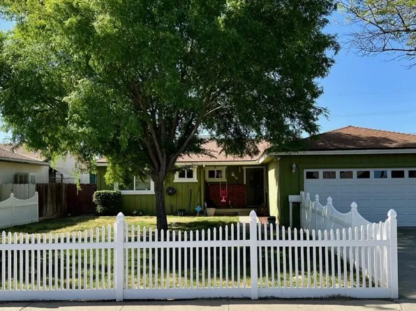 316 Walnut Ave, Coalinga, CA 93210