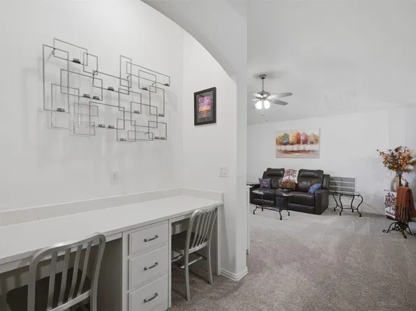 1309 Mill Pl, Aubrey, TX 76227