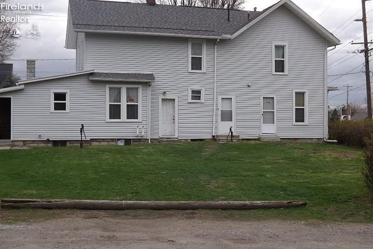 1st image of 148 W McPherson Hwy