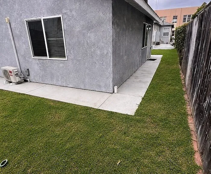 2458 Chestnut Ave #2458 — Photo 4