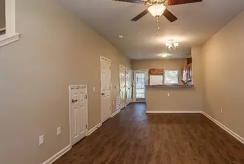 Heritage Pointe — Photo 8