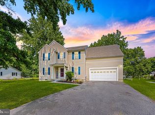 714 Dixon Dr, Stevensville, MD 21666