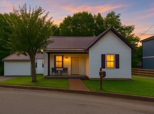 127 Lawn St, Clarksville, TN 37040