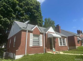 3525 Belaire Pl, Saint Louis, MO 63121