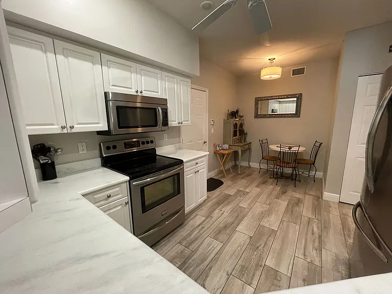 1130 Partridge Cir #102 — Photo 3