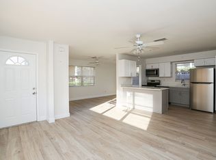 524 97th Ave N UNIT B, Naples, FL 34108