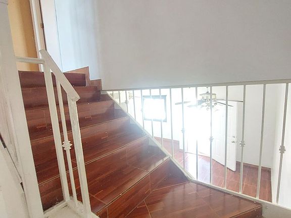 5th image of 3607 Waterspring Ln