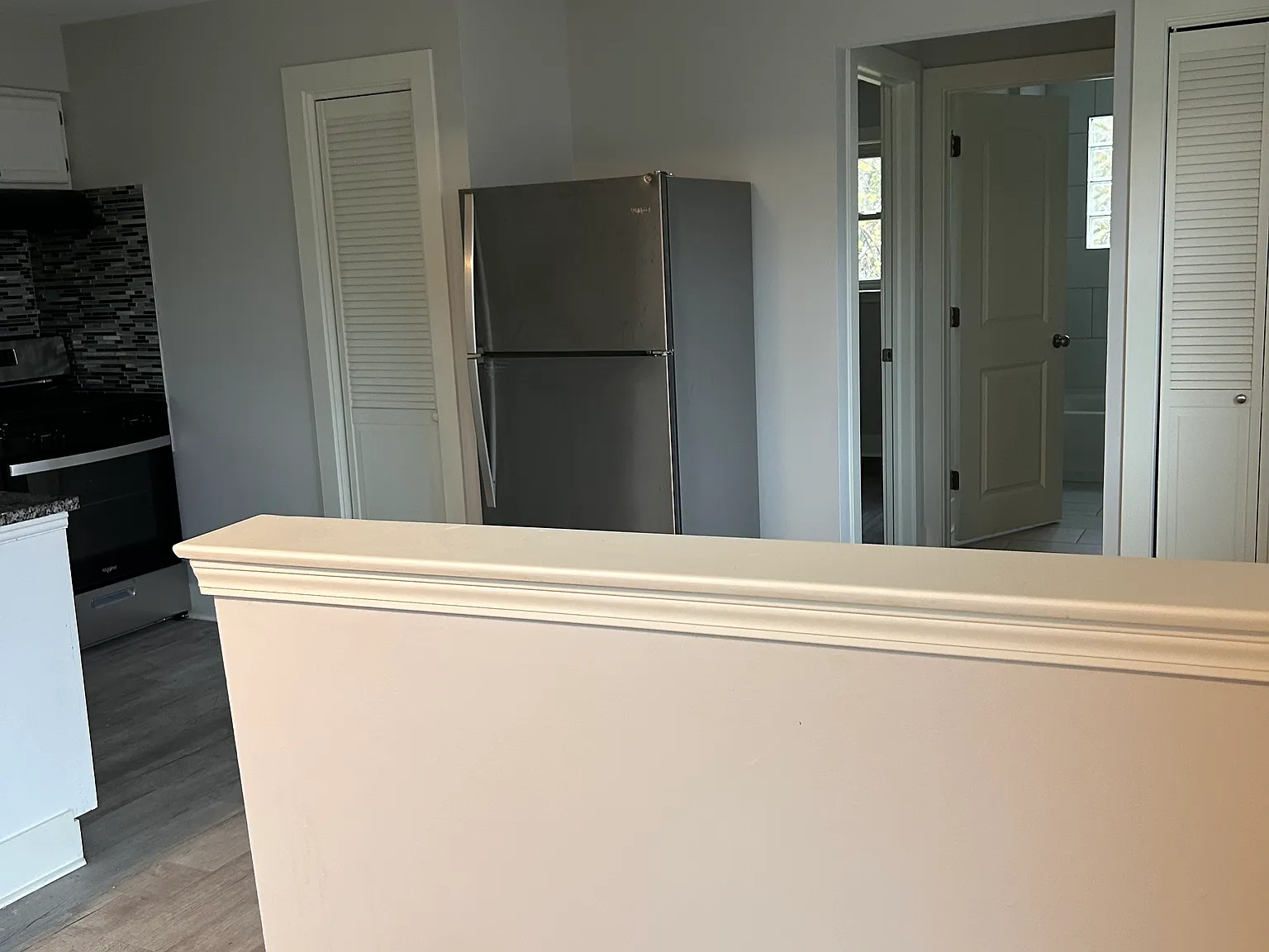 1 bed, $1,000 — Photo 2