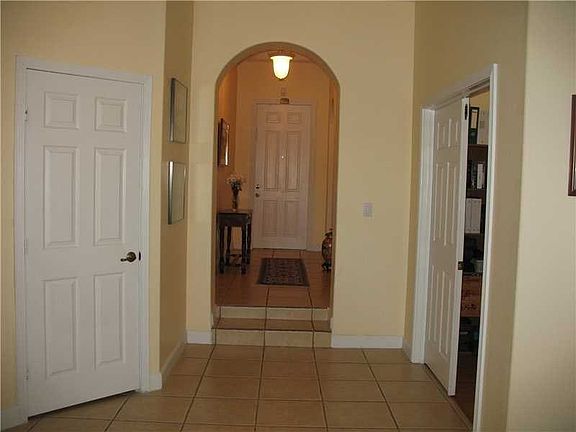 3rd image of 11231 NW 48th Ter