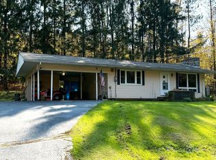 454 Oconnell Rd, Waymart, PA 18472