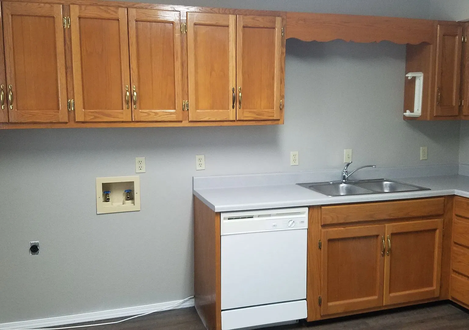 2 Bedroom 1 Bath Apartment for Rent in Branson, MO — Photo 2