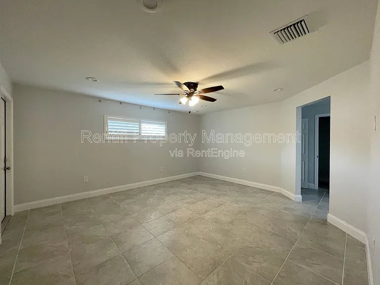 1535 Argosy Rd — Photo 11