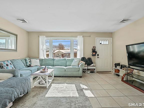 5th image of 3460 Old Town Road