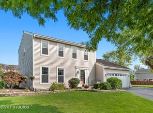1209 Lismore Ct, Lake Zurich, IL