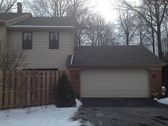 3rd image of 200 Talsman Dr