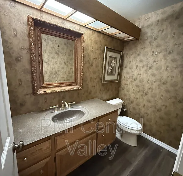 1725 Edgebrook Dr #C — Photo 10
