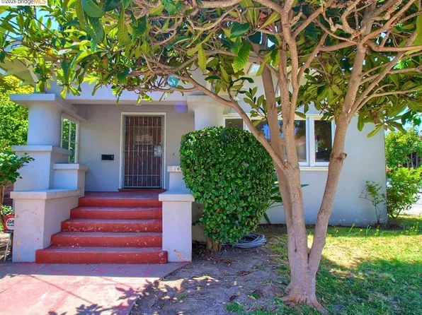 1415 Hampel St, Oakland, CA 94602