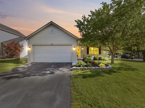 303 Moss Ct, Marysville, OH 43040