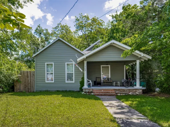 725 S Walnut St, Sherman, TX 75090