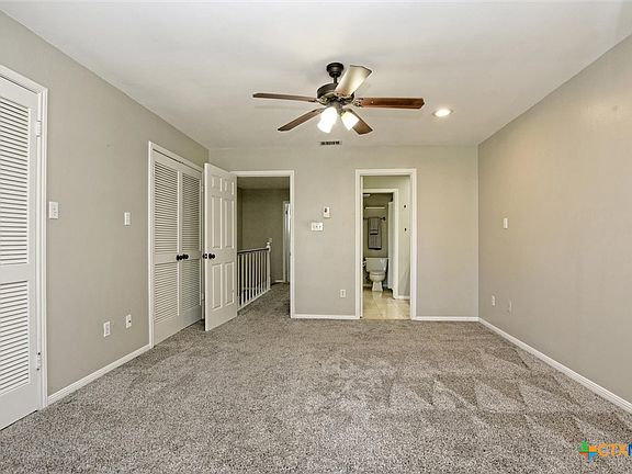 4th image of 641 W 31st 1/2 St #3