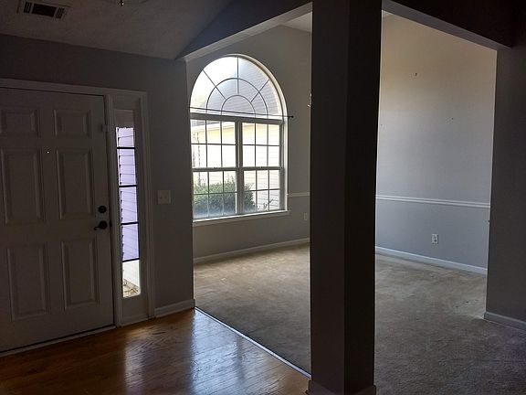 Main Room Front Dining