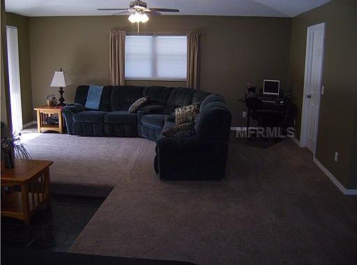 5th image of 817 White Birch Ct