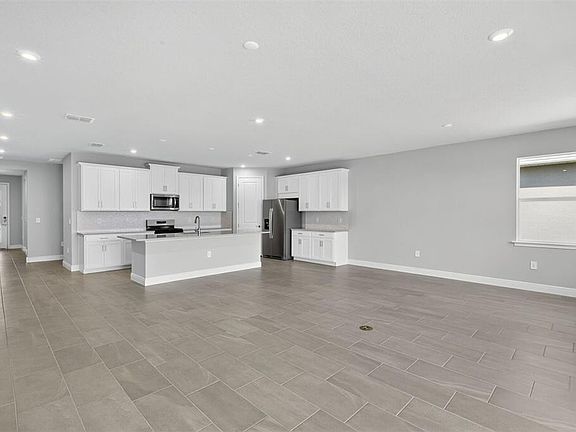 5th image of 11830 Starbright Path