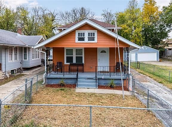 2nd image of 2834 Orville Ave