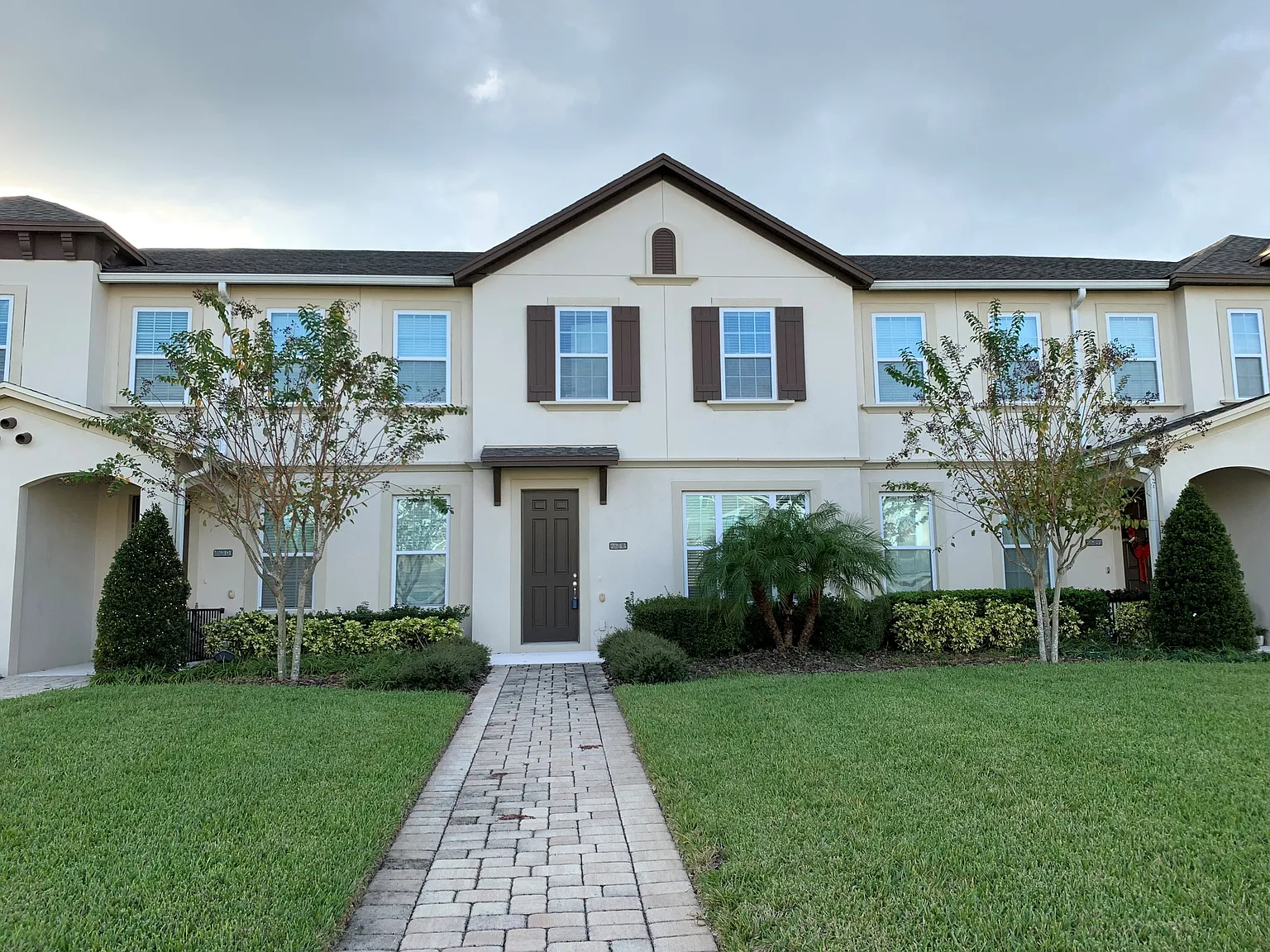 3 bed, 2.5 bath, 1588 sqft, $2,750 — Photo 3