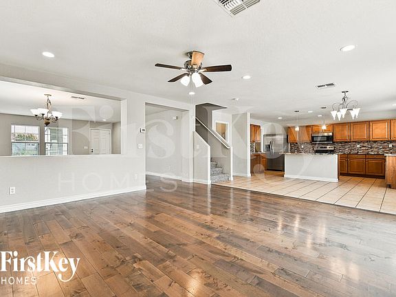 5th image of 3006 W Pollack St