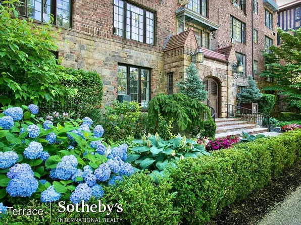 20 Continental Ave Unit Ph6b, Forest Hills, NY 11375