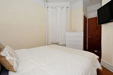 Rented by Eisenberg Exclusives