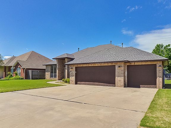 4th image of 12913 Condor Dr