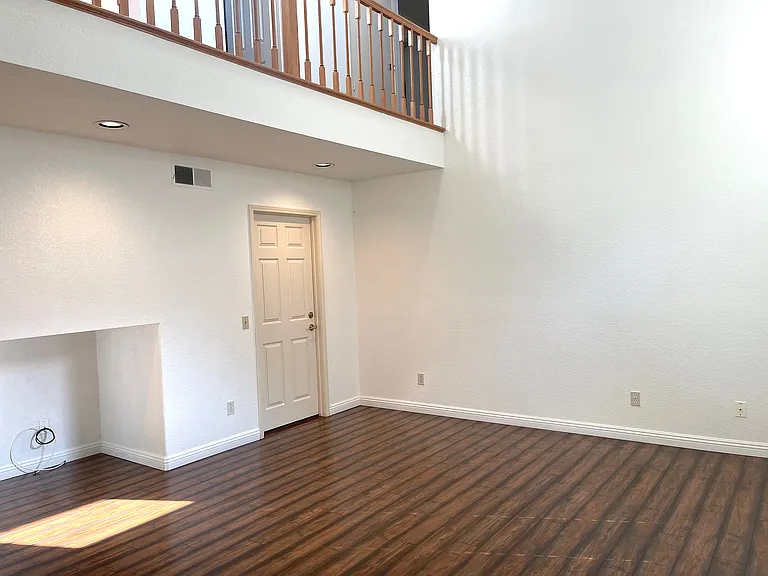 2985 Amber Dr — Photo 21