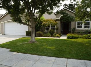 6547 E El Monte Way, Fresno, CA