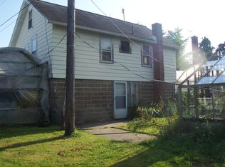 7580 Mayfield Rd, Chesterland, OH 44026