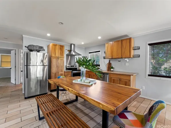 87-1685 Mohihi St, Waianae, HI 96792