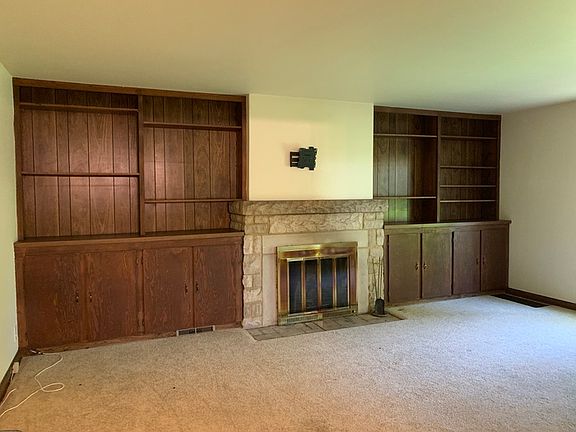 5th image of 6355 Riverview Dr