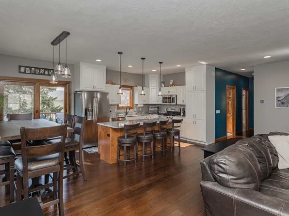 25785 Lyndale Rd, Renner, SD 57055
