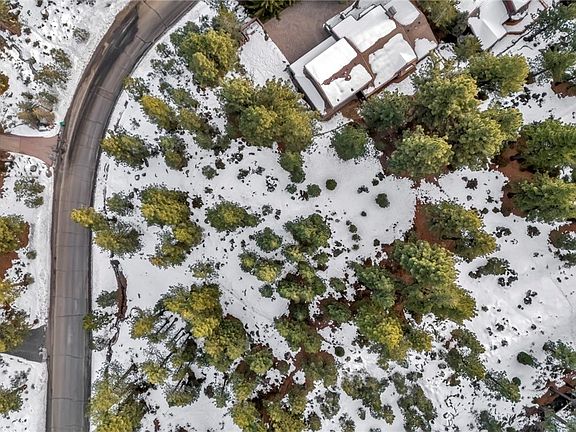 4th image of 1205 Douglas Fir Dr